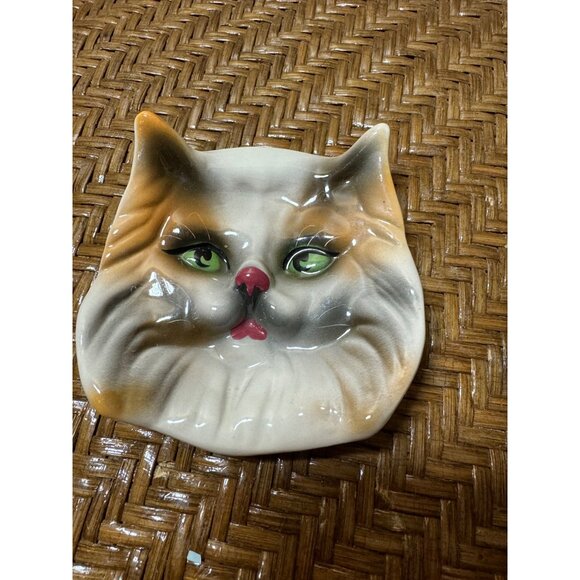 Vintage  Fashion Decor Cat Face Wall Plaques Trinket Plate 3D Set Of 2 - Picture 3 of 7